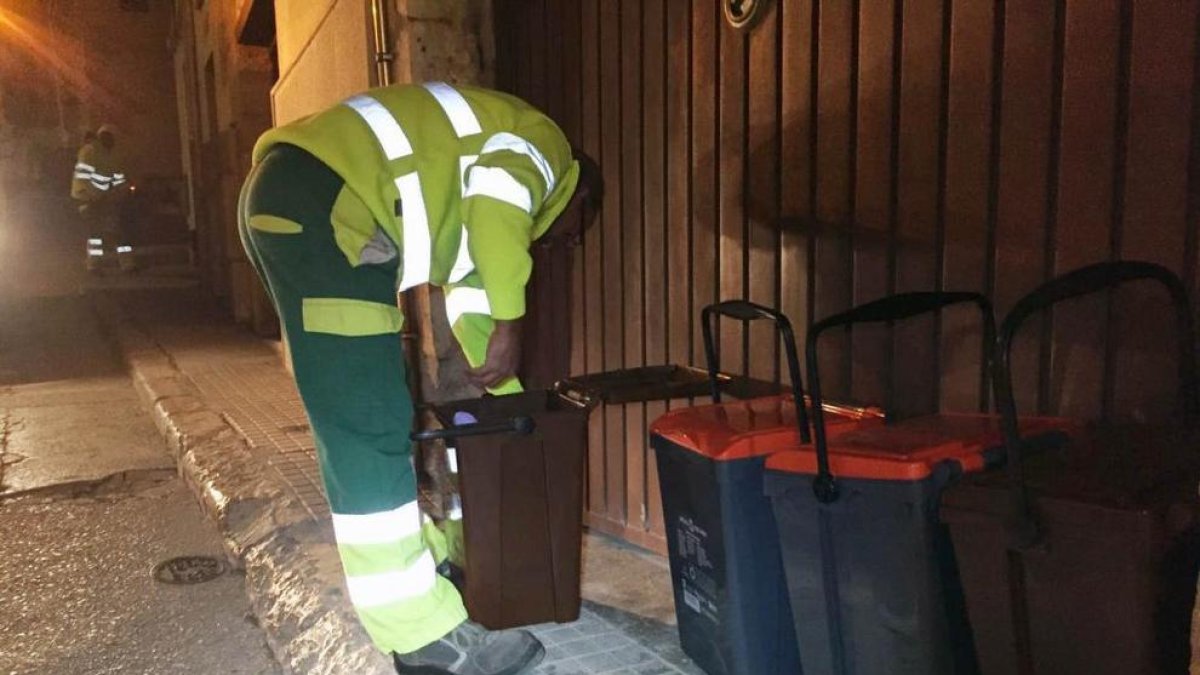 La recollida porta a porta i els contenidors intel·ligents disparen el reciclatge a la Conca de Barberà