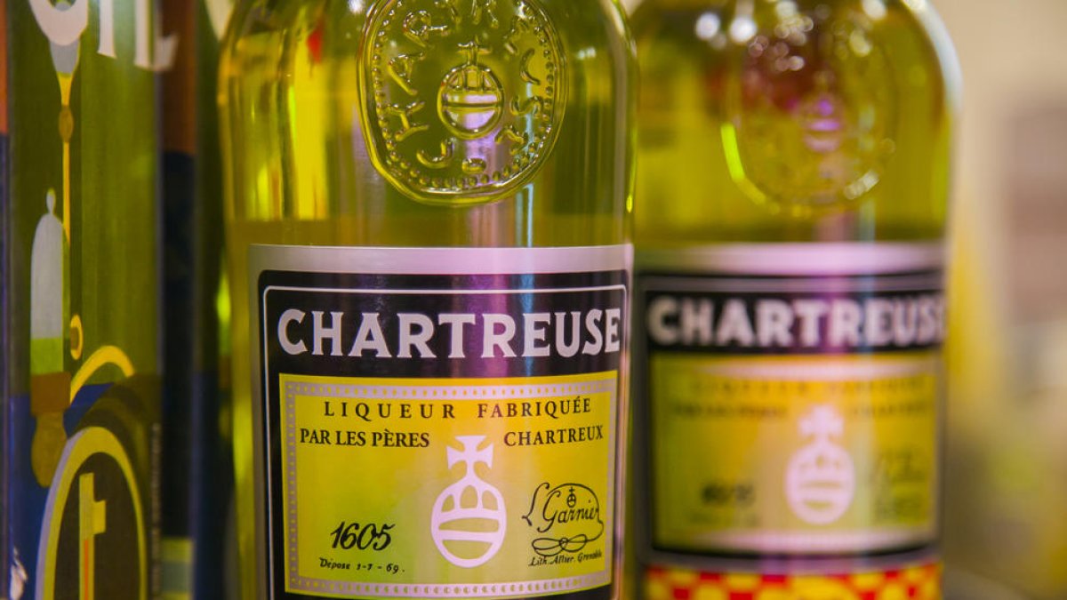 El procés d’elaboració del Chartreuse continua sent un secret.