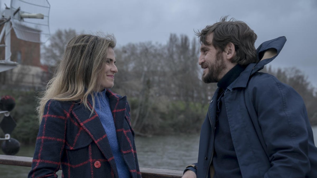 El film 'Voy a pasármelo bien' arriba als cinemes a ritme d'Hombres G