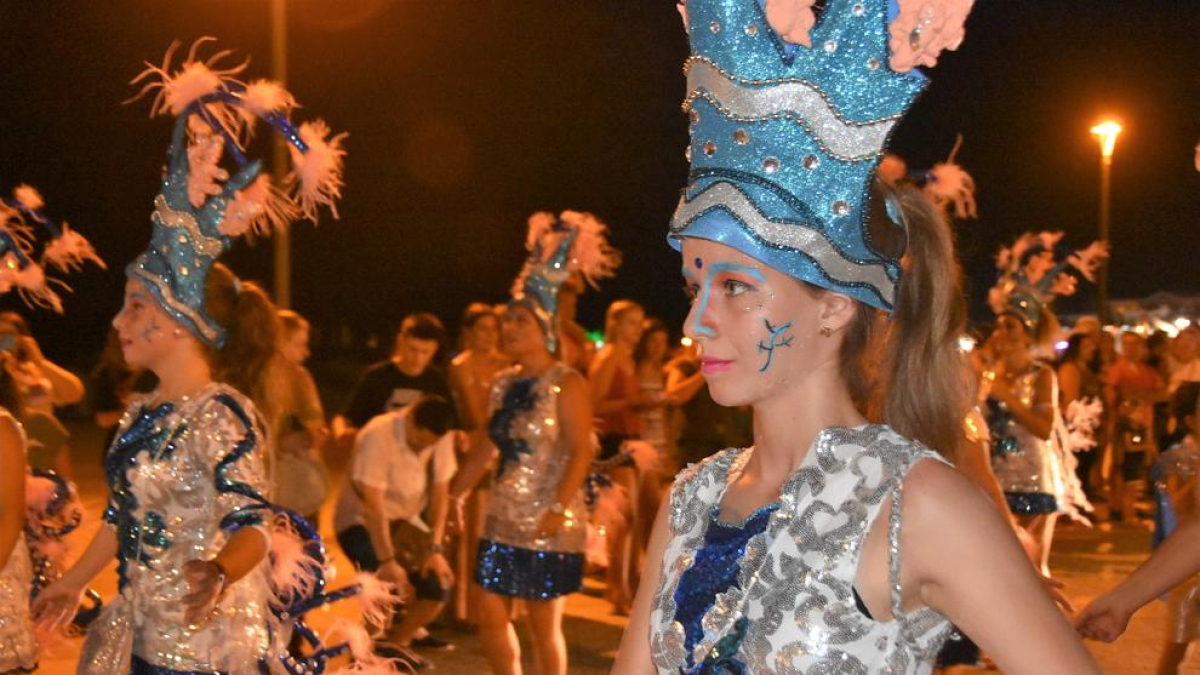 Torredembarra celebra este fin de semana el desfile de disfraces 'La Mascarada'