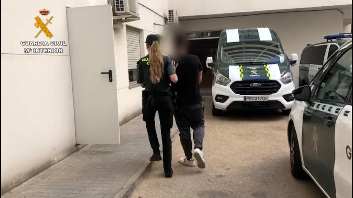 Detenidas 22 personas por estafar 108.000 euros en toda España suplantando a bancos