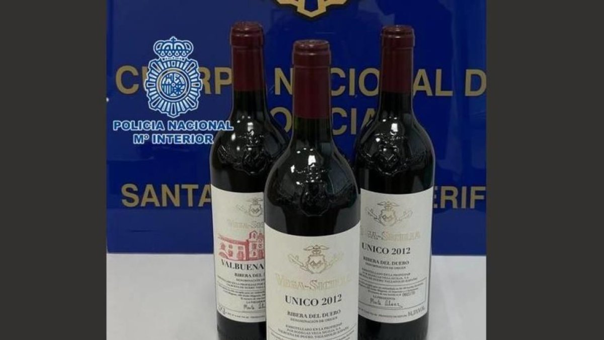 Tenerife: Detingut després de robar i ocultar ampolles de vi en un cotxet de nadó