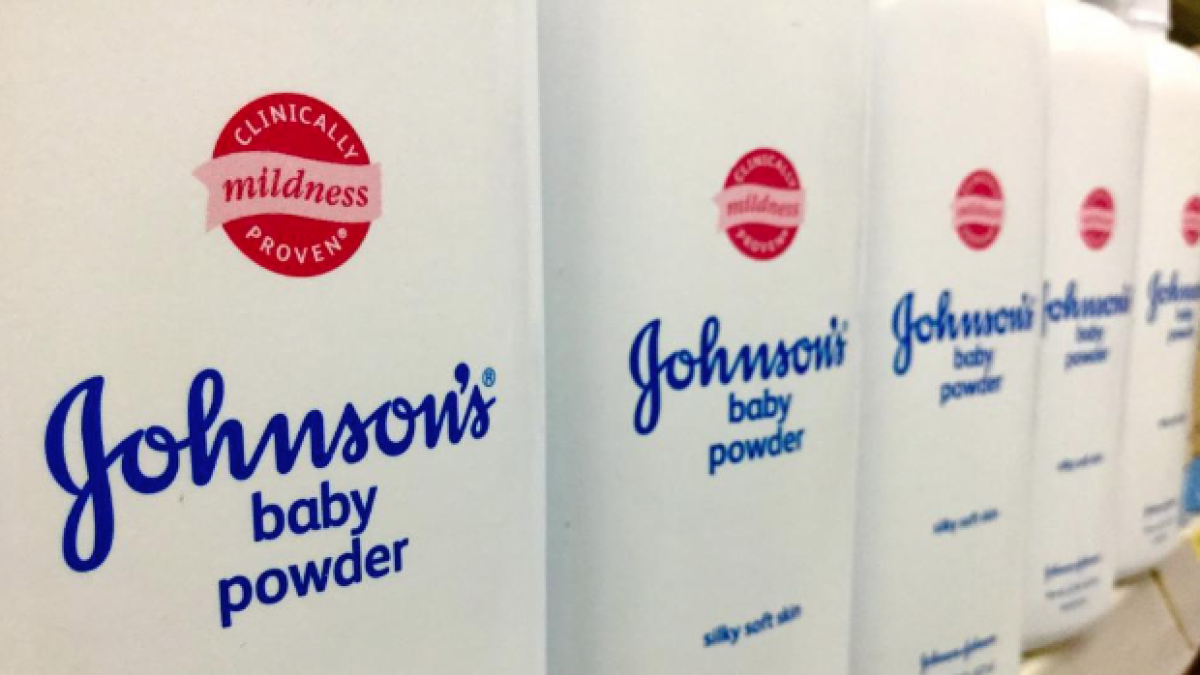 Johnson & Johnson suspèn la venda d'un producte per a nadó a tot el món