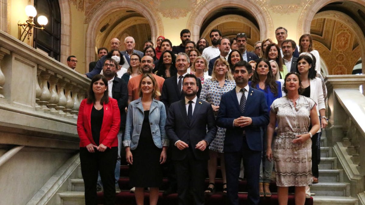 El Parlament aprova la llei del català per respondre la sentència del 25%
