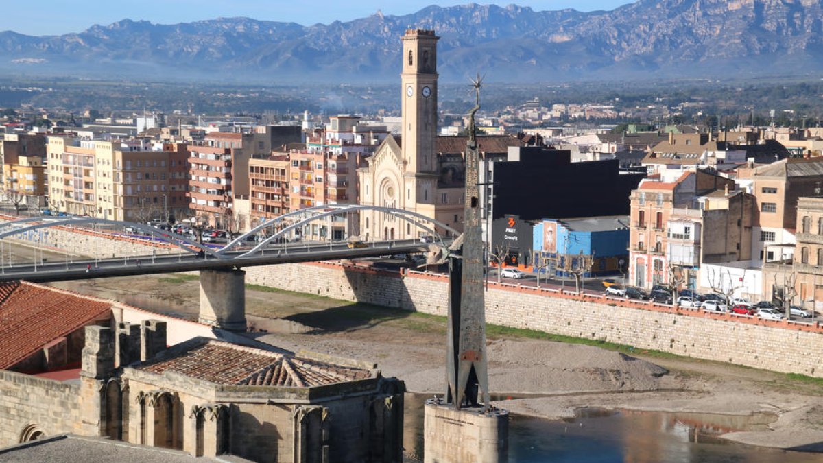 Monument franquista, riu Ebre, Tortosa