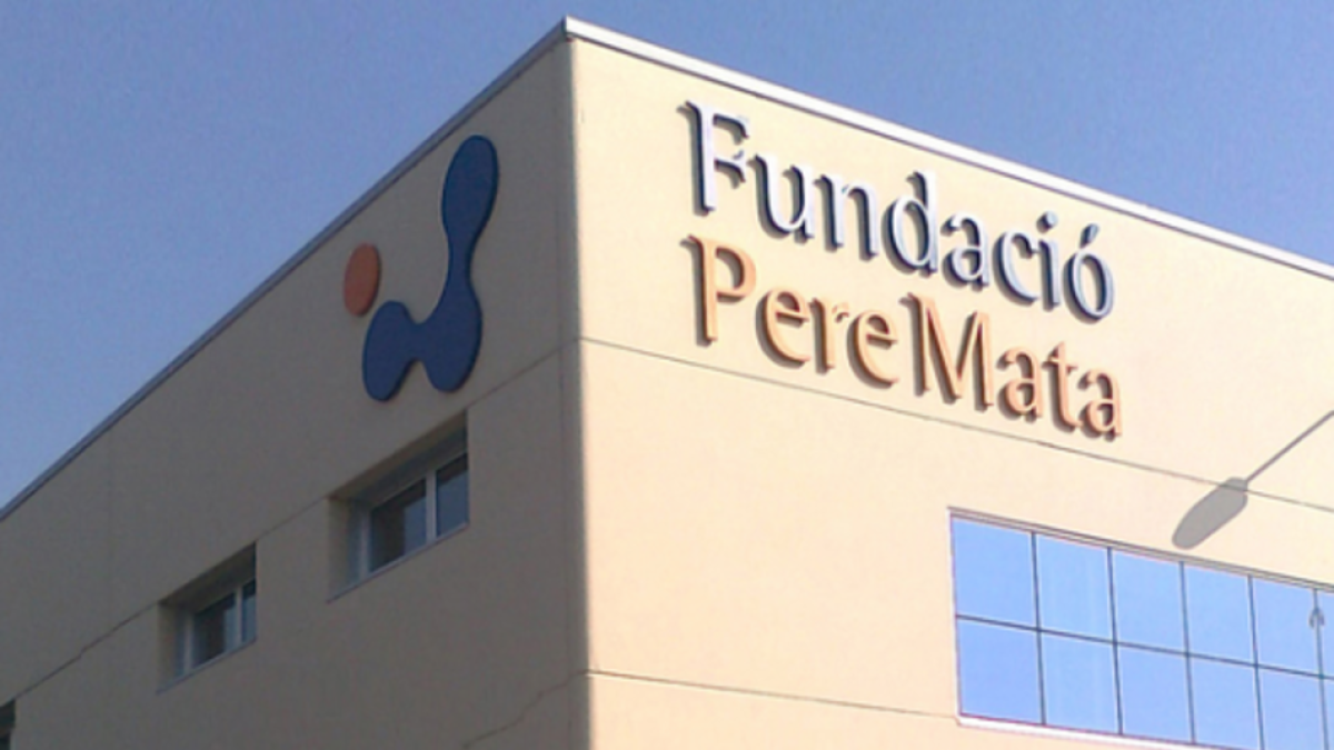 La Fundació Pere Mata recoge 277 gafas para los habitantes de un poblado de Gambia