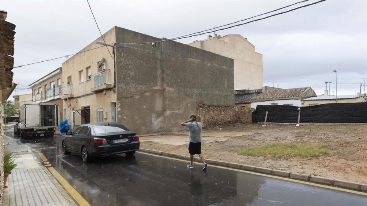 Murcia: Muere un niño de 9 años al caer de un toro mecánico