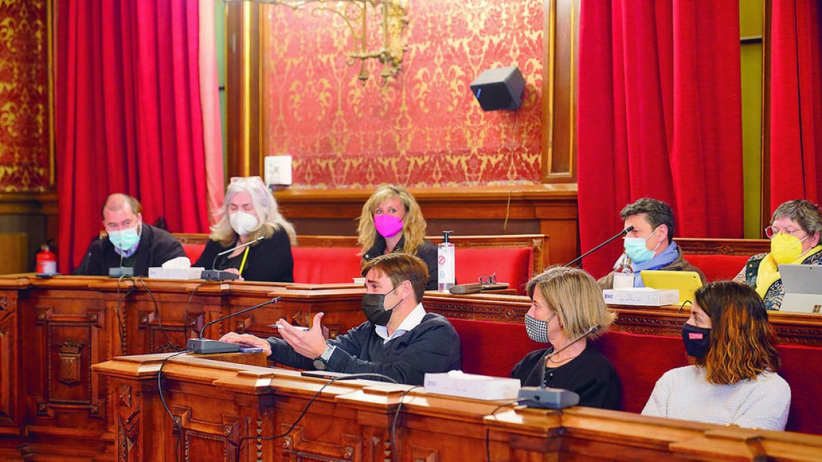 Nadal s'enfronta a Sandra Ramos a Tarragona per no haver votat amb l'executiu