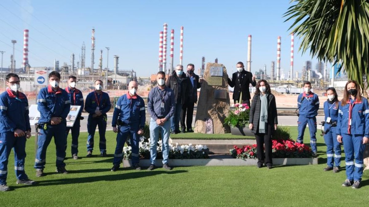 Dow y la Pobla celebran la ofrenda floral a la Virgen del Lledó
