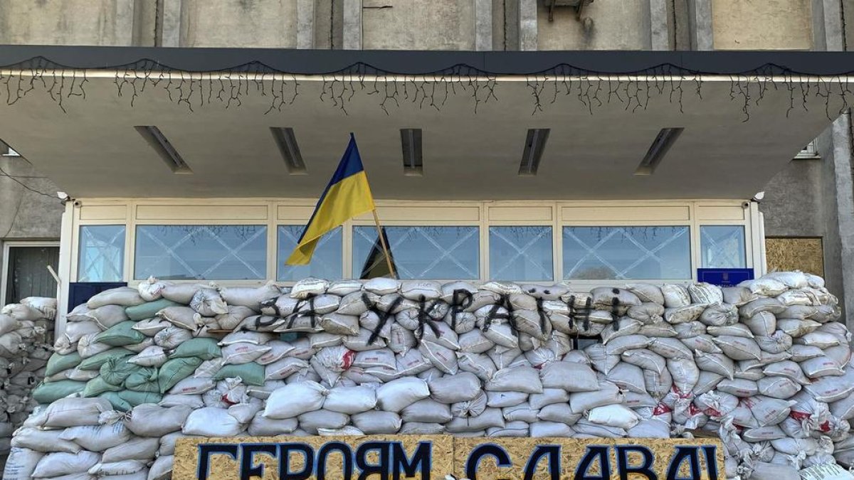 Ucrania se prepara con misiles y barricadas para frenar un posible ataque de Bielorrusia