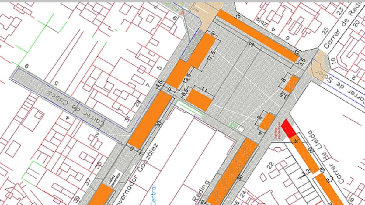 El Ayuntamiento reordena los espacios dedicados a las terrazas en Corsini y su entorno