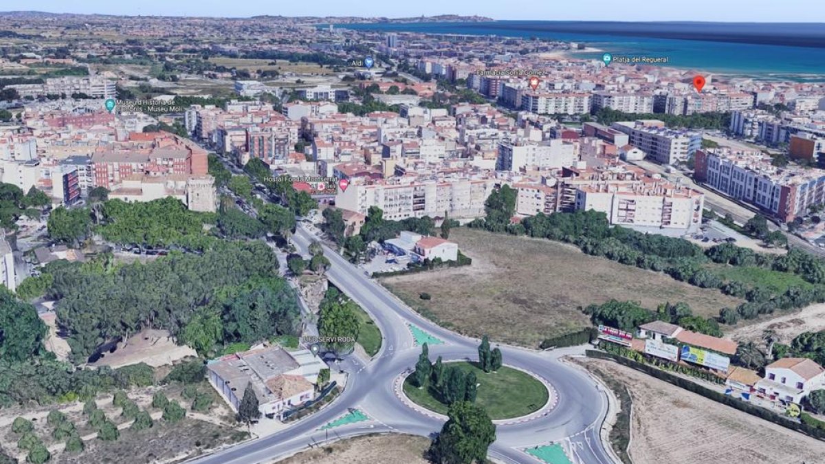 El Ayuntamiento de Cambrils proyecta un nuevo aparcamiento disuasivo en el Eixample