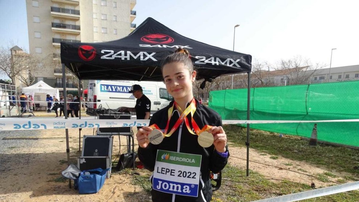 Júlia Suárez gana el campeonato nacional y es seleccionada por la copa del mundo