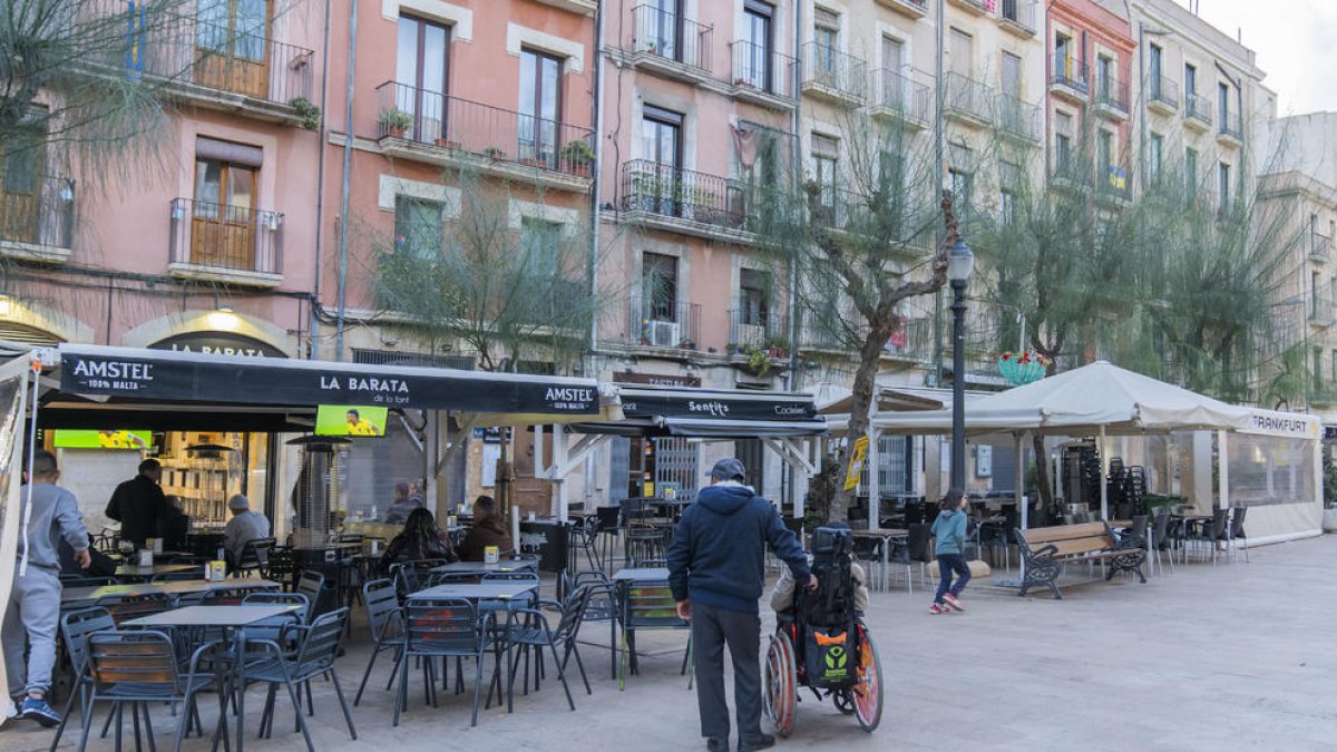 Els restauradors de Tarragona, en contra d'avançar l'hora de tancament de les terrasses