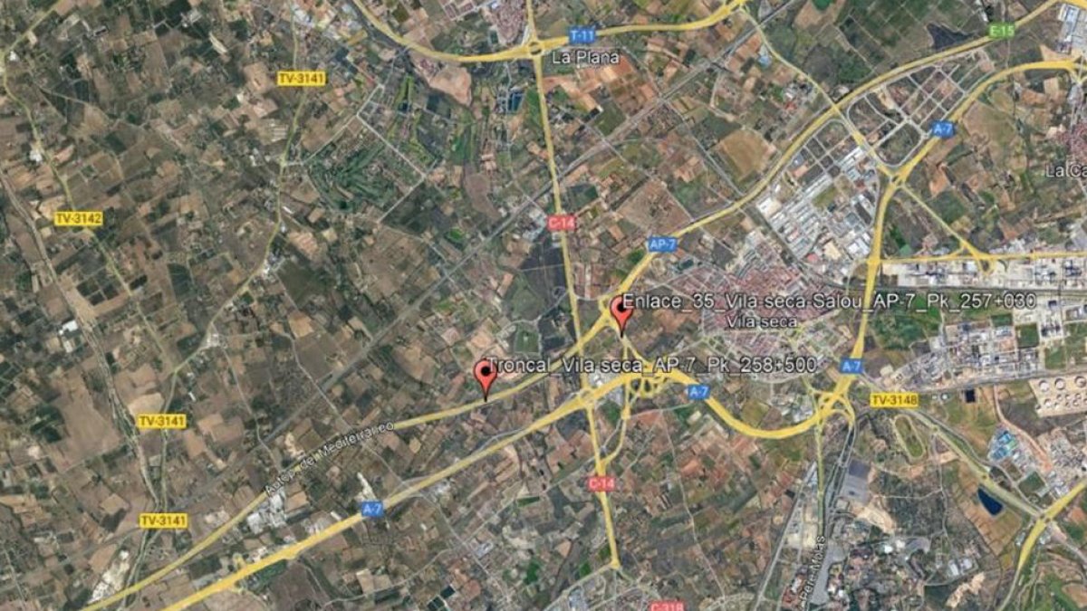 Les obres per arranjar l'AP-7 a l'alçada de l'antic peatge troncal de Vila-seca comportaran tres dies de talls