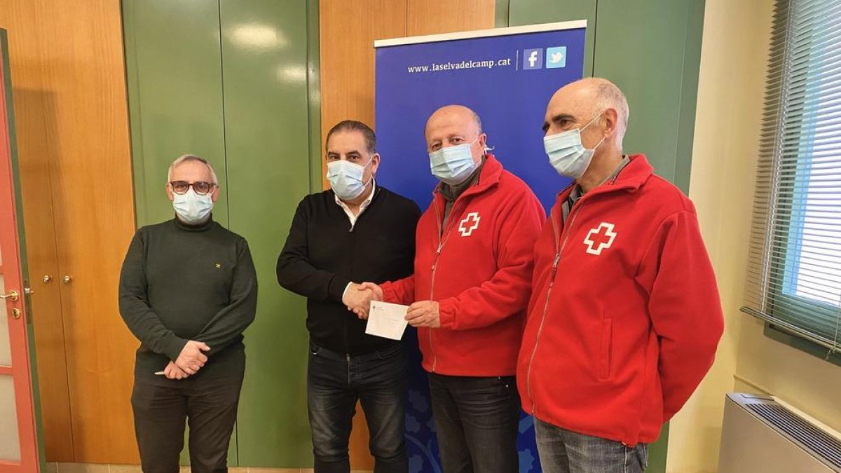 L'Ajuntament de la Selva lliura 3.000 euros en ajudes per als refugiats de la guerra d'Ucraïna