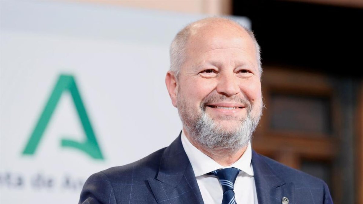 Mor el conseller i exseleccionador nacional de bàsquet Javier Imbroda