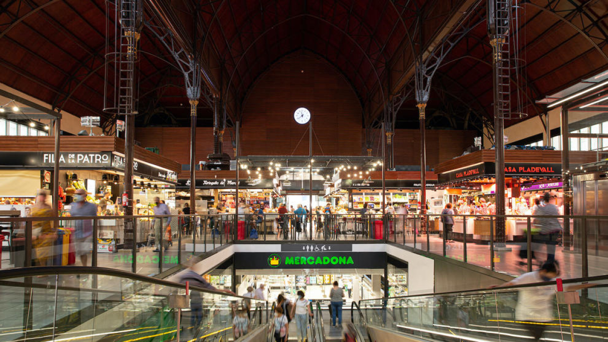 Interior del Mercado Central de Tarragona.
