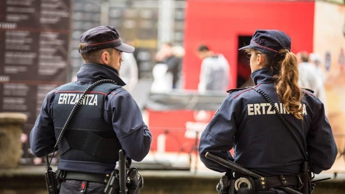 Bilbao: Mor colpejada per un fanal que va ser derrocat per un conductor embriac i sense carnet