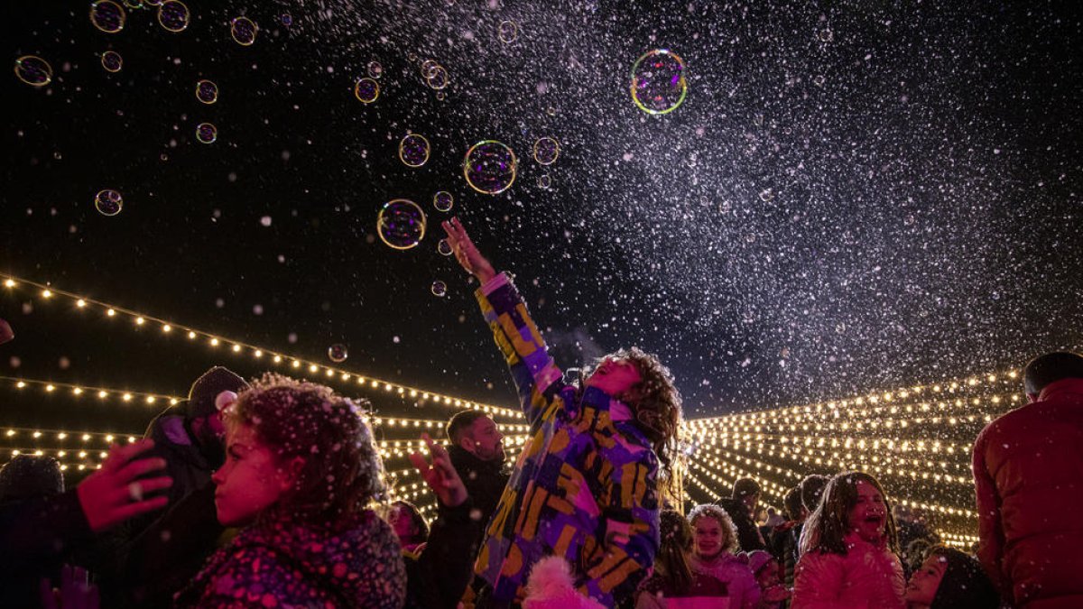 En torno a 10.000 personas visitan la Feria de Navidad del Morell