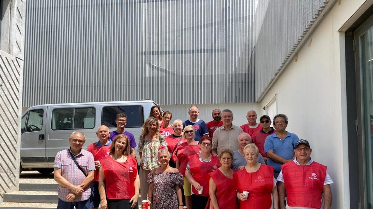 Recapta solidària a favor de Càritas i del Banc d'Aliments a Bonavista