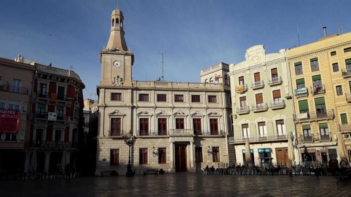 El Ayuntamiento de Reus, entre los cuatro entes públicos con más licitaciones en el 2021