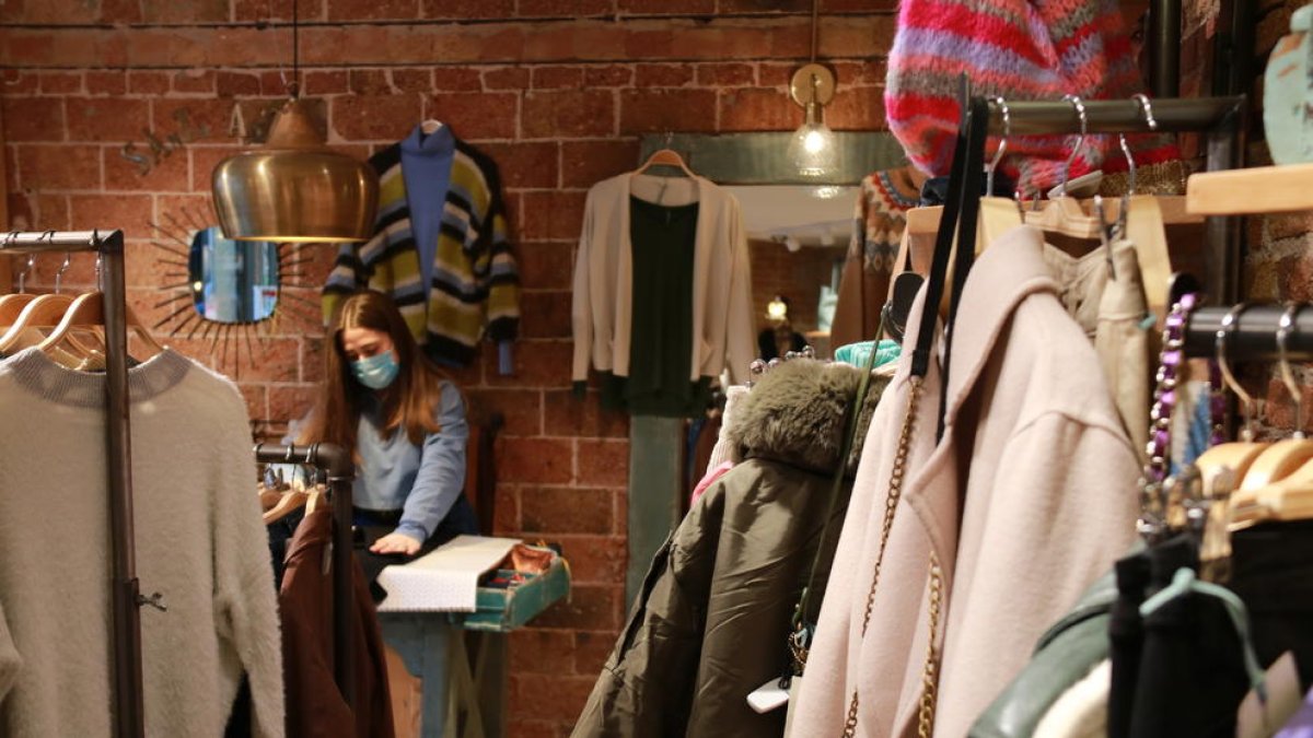 mascareta, feina, treball, botiga, comerç