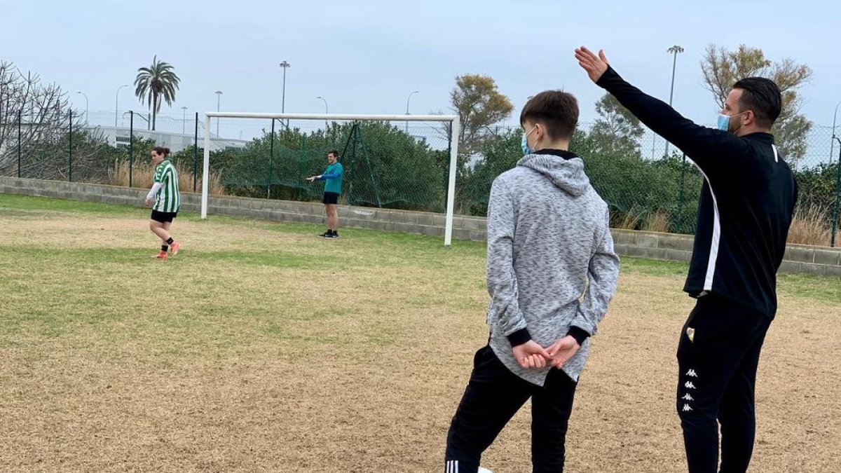 El Instituto Cal·lípolis pide más plazas para el Bachillerato de fútbol