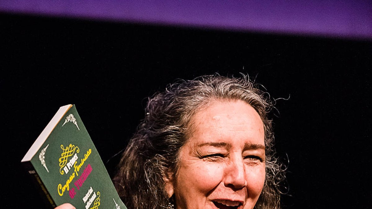 La antropóloga y feminista Marcela Lagarde, doctora honoris causa por la URV