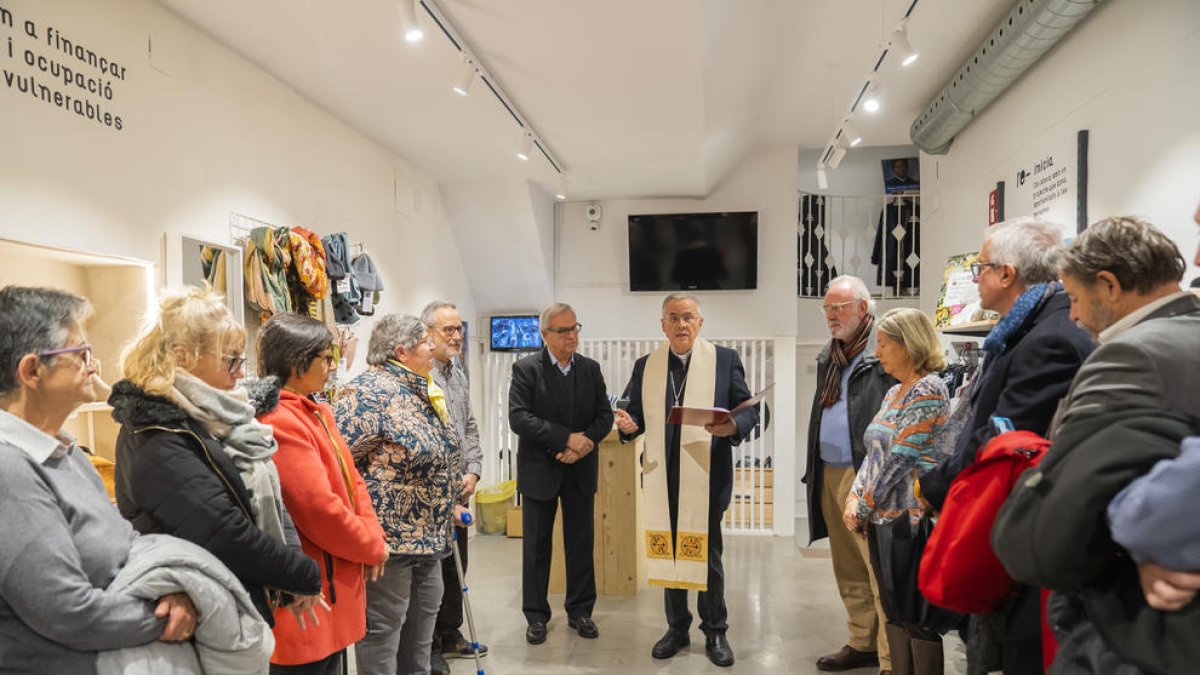 Càritas obre a Tarragona una botiga de roba de segona mà