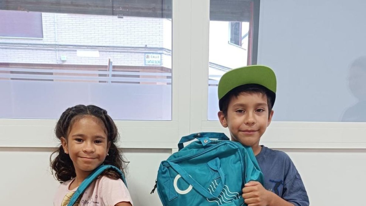 Más de 400 tarraconenses reciben soporte socioeducativo y material escolar de la Fundación 'la Caixa'