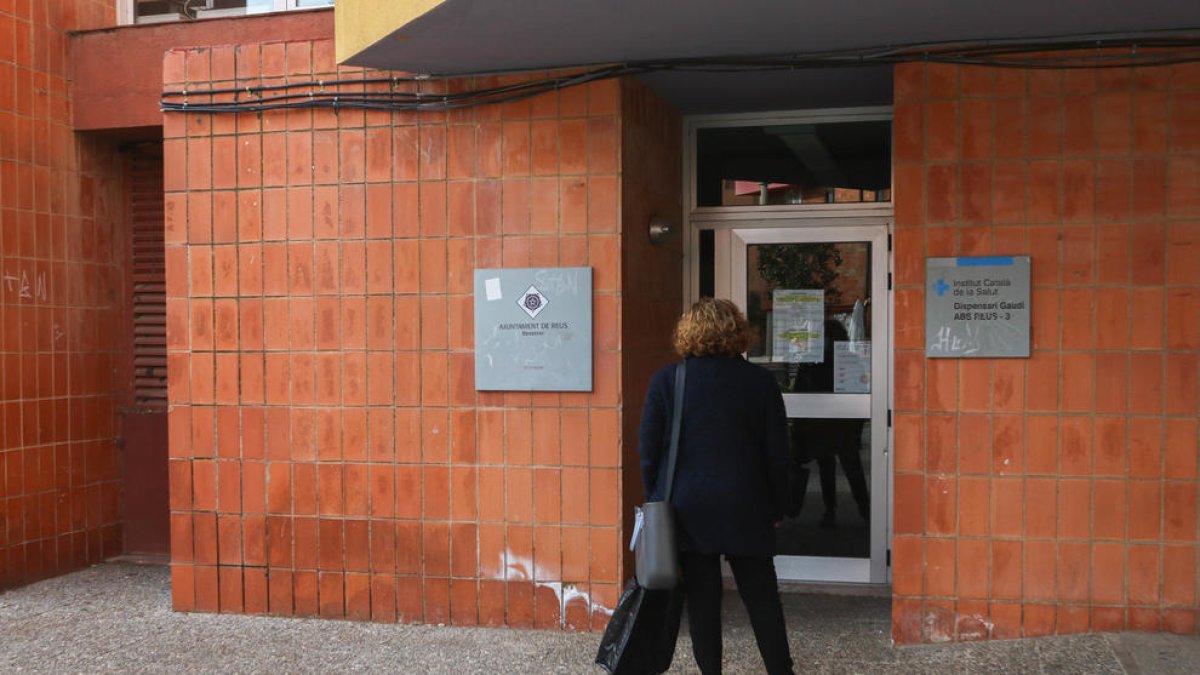 Reabrirán el dispensario del barrio Gaudí de Reus a principios de año