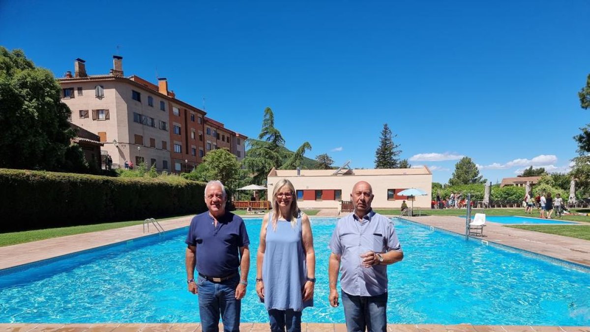 Prades inicia la temporada de la piscina municipal con novedades