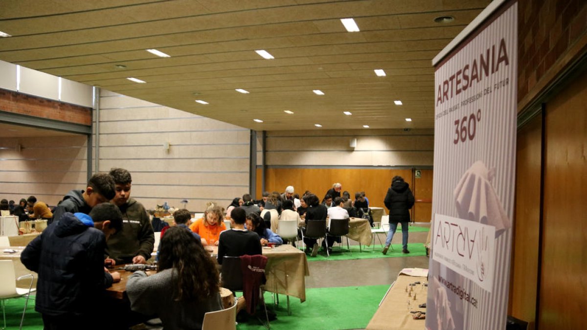 Alumnos del Montsià participan en programa piloto Artesania 360°