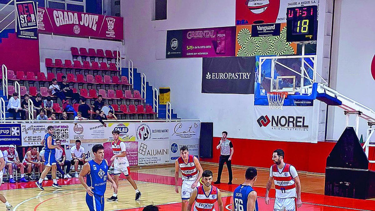 L'era Neila al CB Valls vol agafar el pols a la lliga EBA més exigent