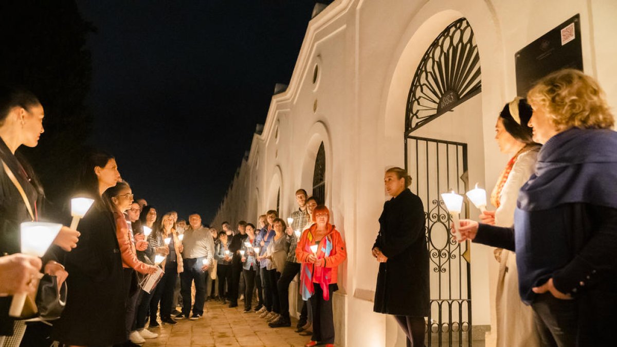 Èxit rotund de participació en les visites teatralitzades al cementiri de Reus