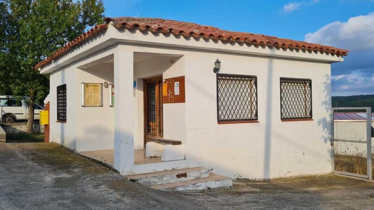 Obert el termini per fer-se càrrec de la botiga de Ranxos de Bonany de Querol