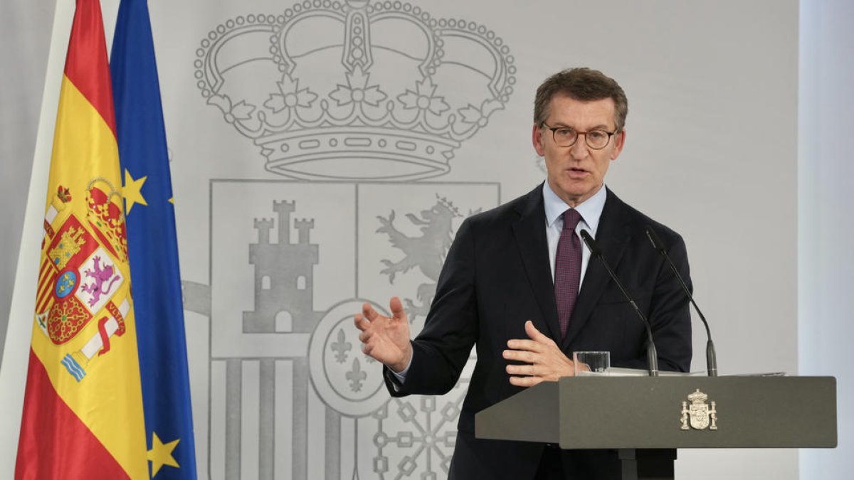 El CIS del mes de abril sitúa al PP de Feijóo a tres puntos del PSOE a costa de Vox