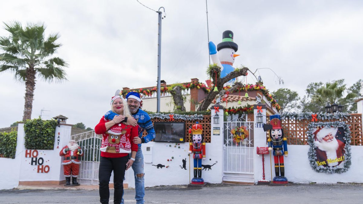 Inaugurada la 'Casa de la Navidad' del Catllar