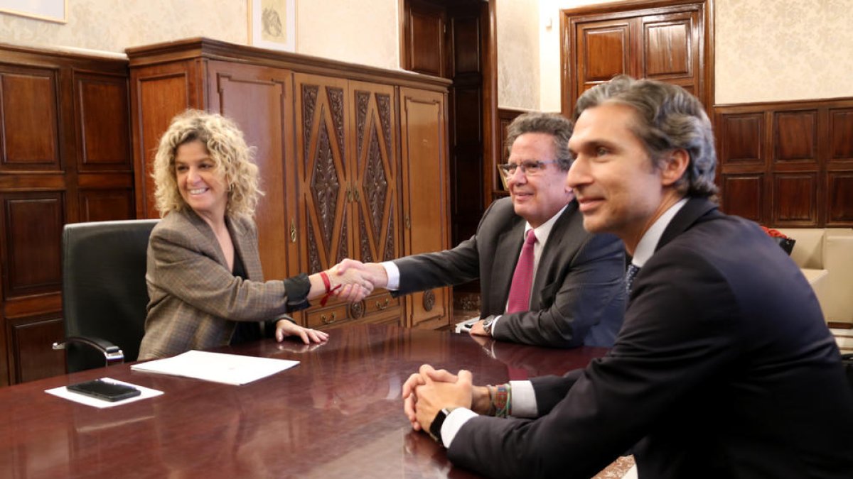 Tortosa ya tiene todas las parcelas del Camí de Roquetes y las pone a disposición de Salud para el nuevo hospital