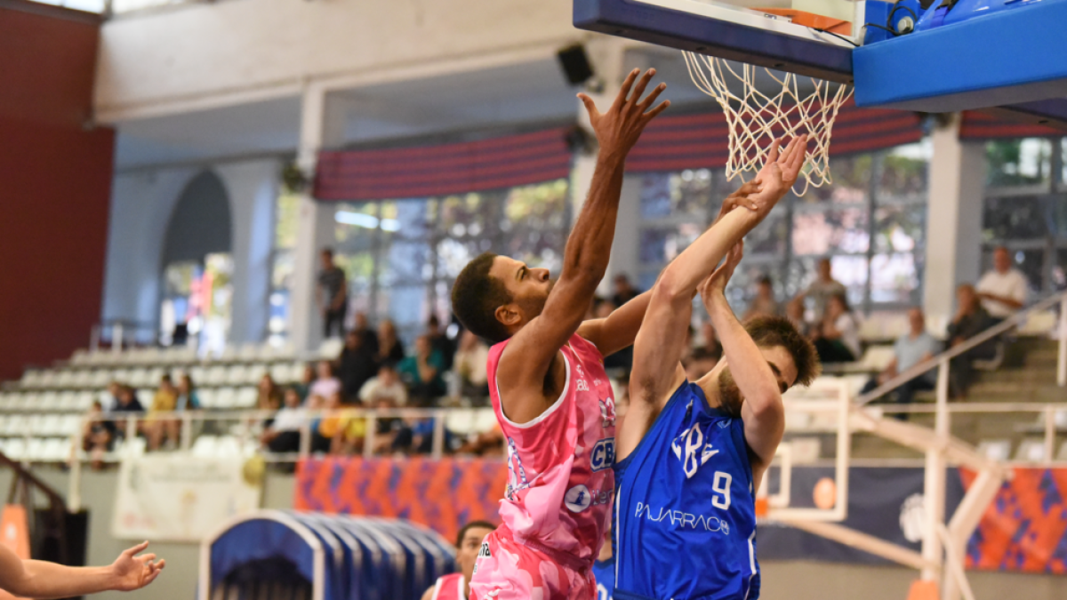 El líder sotmet a un CBT que va fer una bona primera part (87-66)