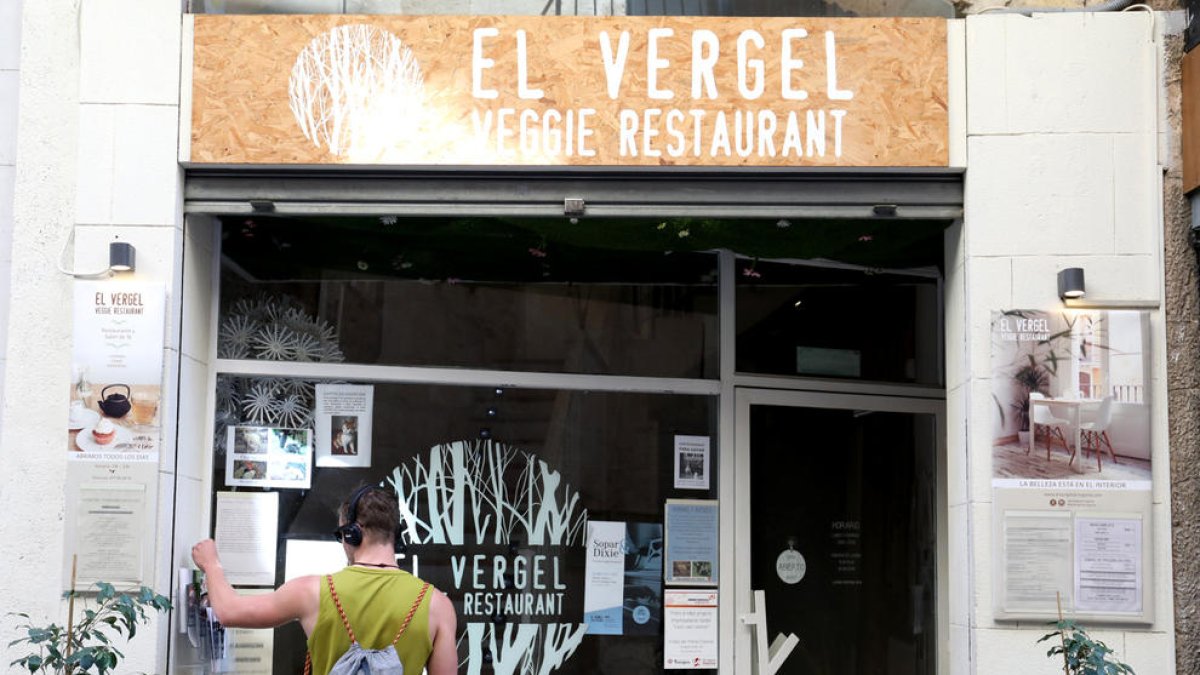 La inflació ofega el primer restaurant vegà, El Vergel, «i tancaran més»