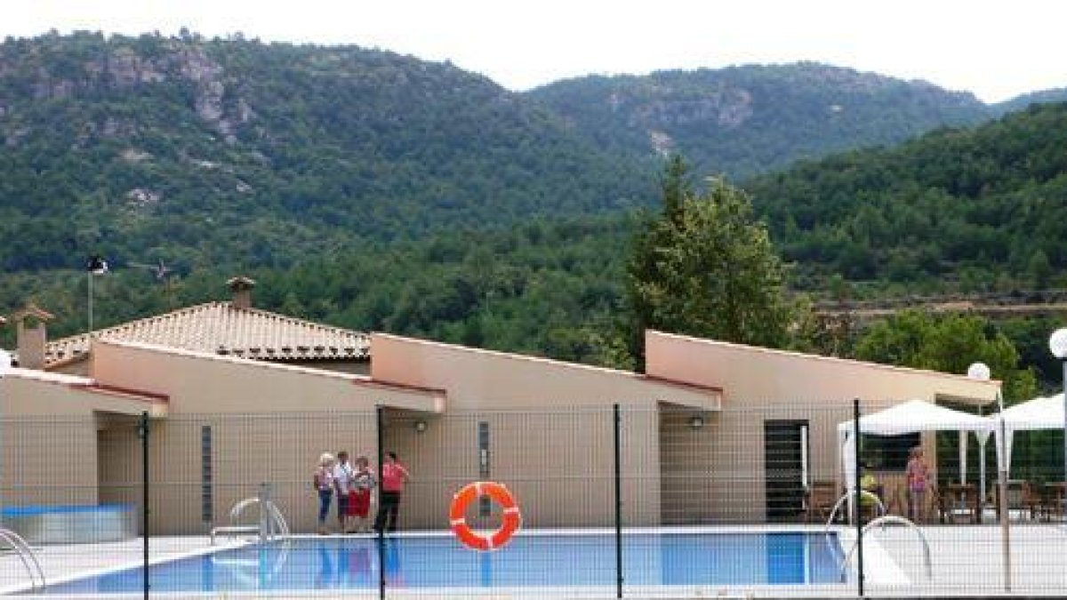 La Febró busca qui porti el bar de la piscina a l'estiu