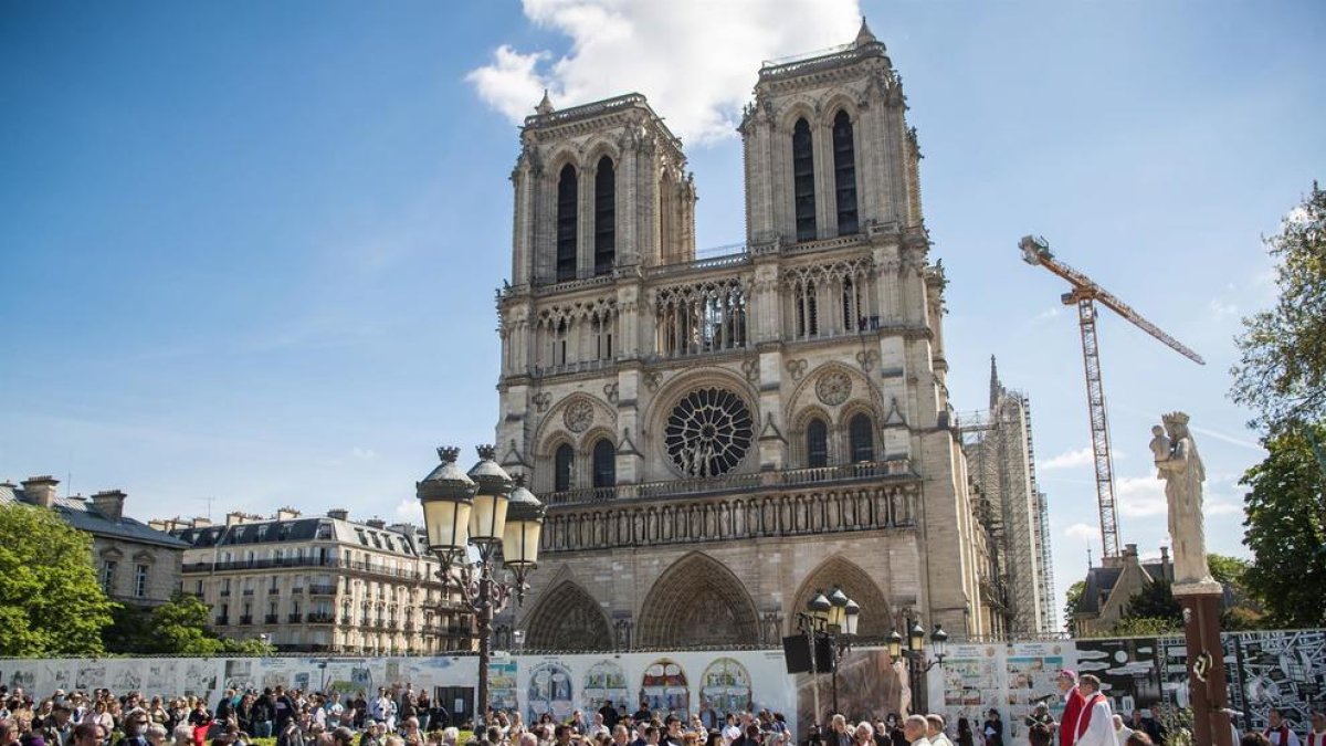 La catedral de Notre Dame empieza a renacer tres años después del incendio