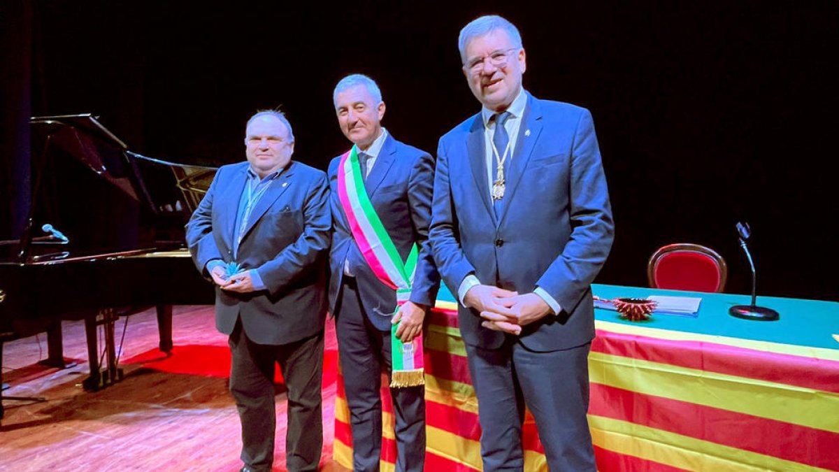 L'alcalde de Tarragona commemora a l'Alguer el 50 aniversari de l'agermanament entre les dues localitats