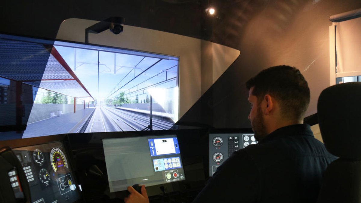 Més 940 persones sol·liciten participar en el curs de formació de maquinistes de Renfe