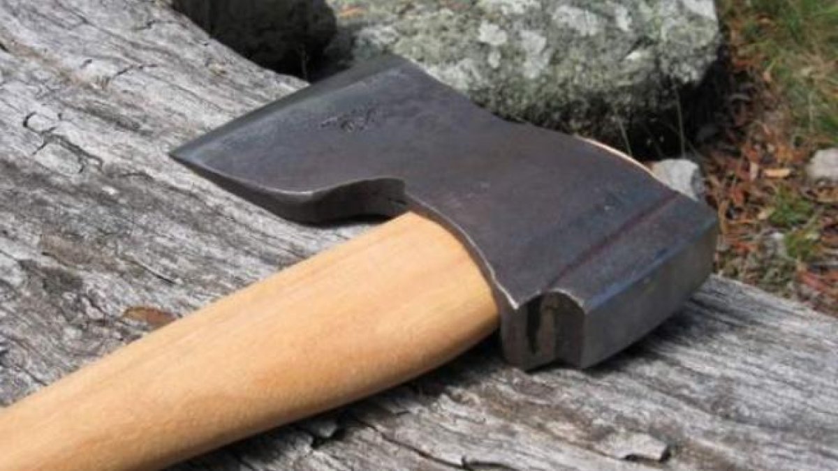 El jurat creu que l'home que va matar la seva exparella a cops de destral no es va acarnissar