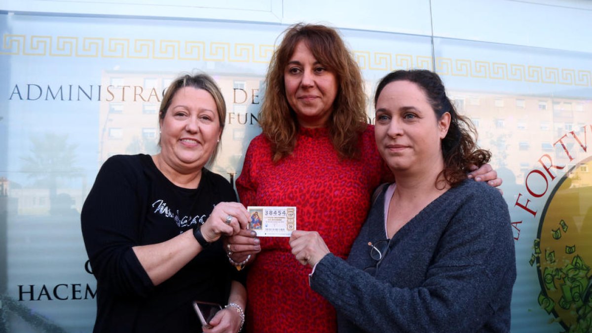 Una guanyadora d'un cinquè premi a Tarragona: «Vam comprar l'últim dècim fa dos dies»