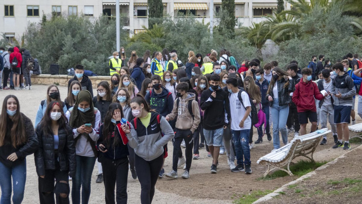 La Marcha Solidaria de Manos Unidas a Tarragona reúne a 400 estudiantes de ESO