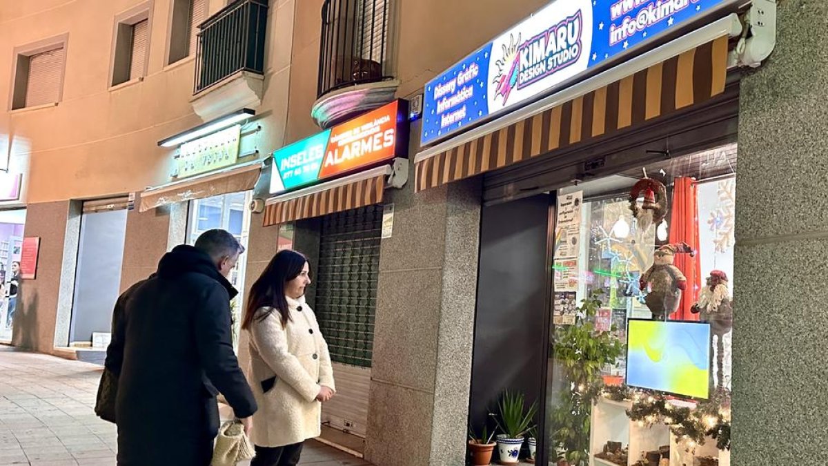 Kimaru Desing Studio gana el 12.º Concurso de Escaparates Navideños de Roda de Berà